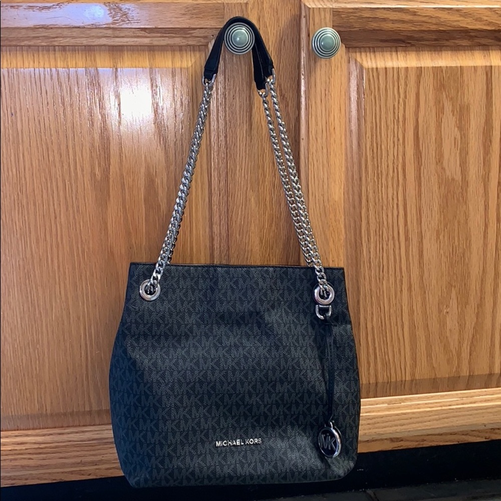 Michael Kors jet set logo tote